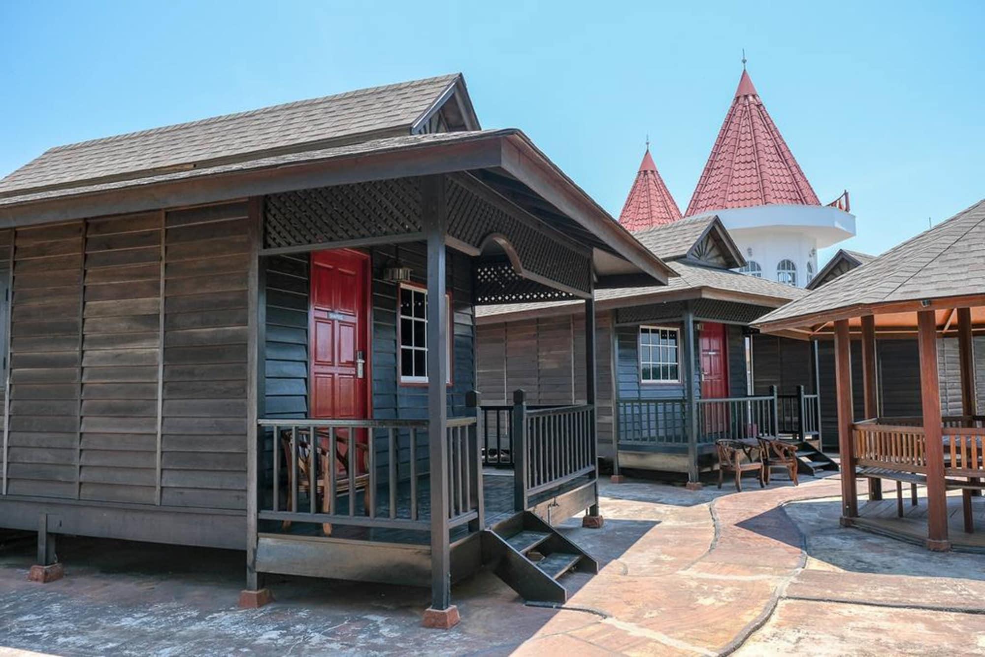Landcons Resort Langkawi Exterior photo