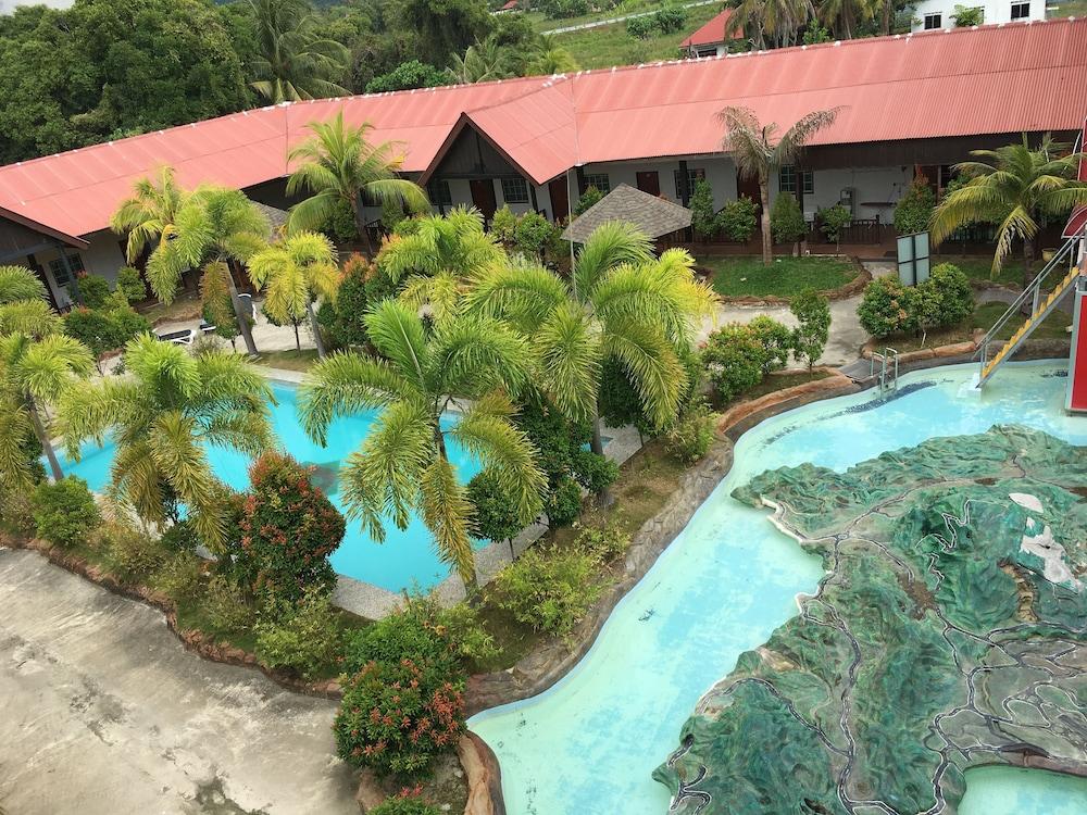 Landcons Resort Langkawi Exterior photo
